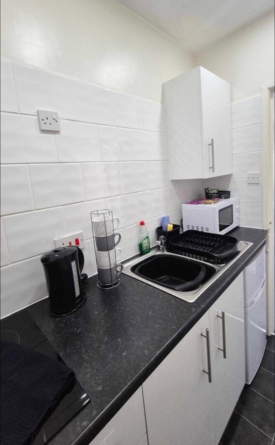St Nicholas Holiday Apartments แบล็คพูล ภายนอก รูปภาพ
